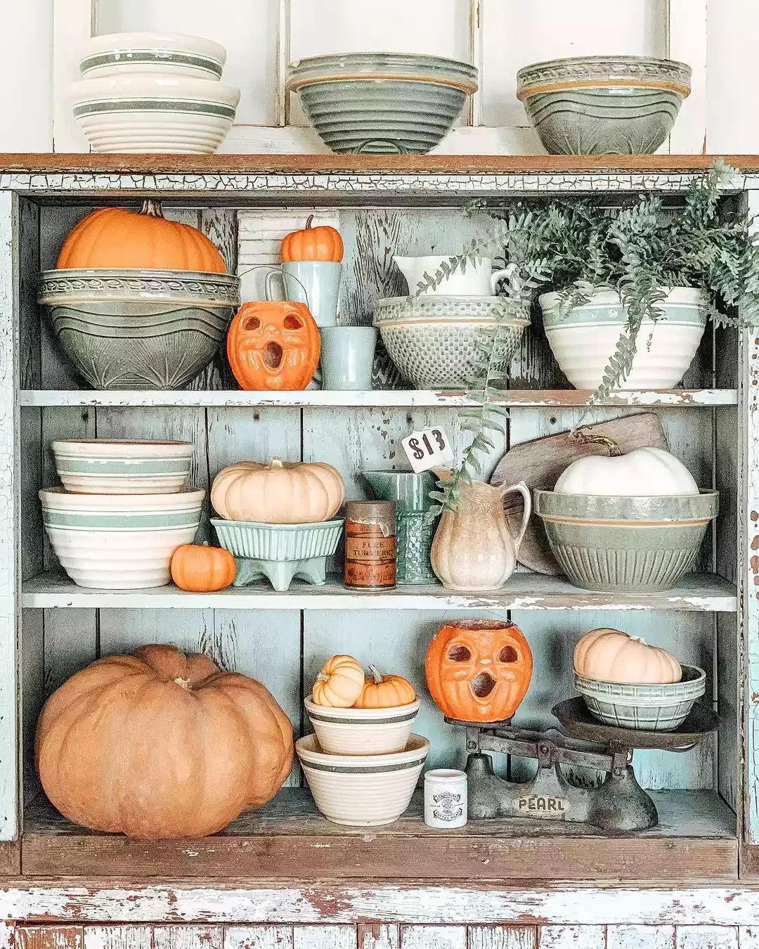 50 Stunning Fall Decorating Ideas That'll Make Your Home Feel Like Autumn Magic 39 Pumpkin Collection