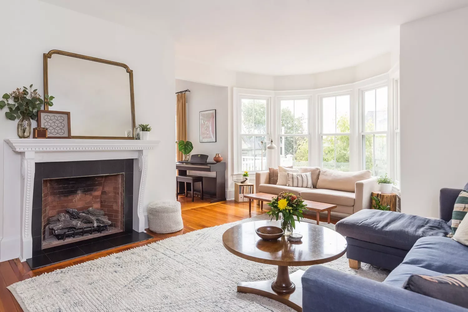21 Stunning Bay Window Ideas That Will Transform Your Living Room 17 Push Your Sofa to the Back