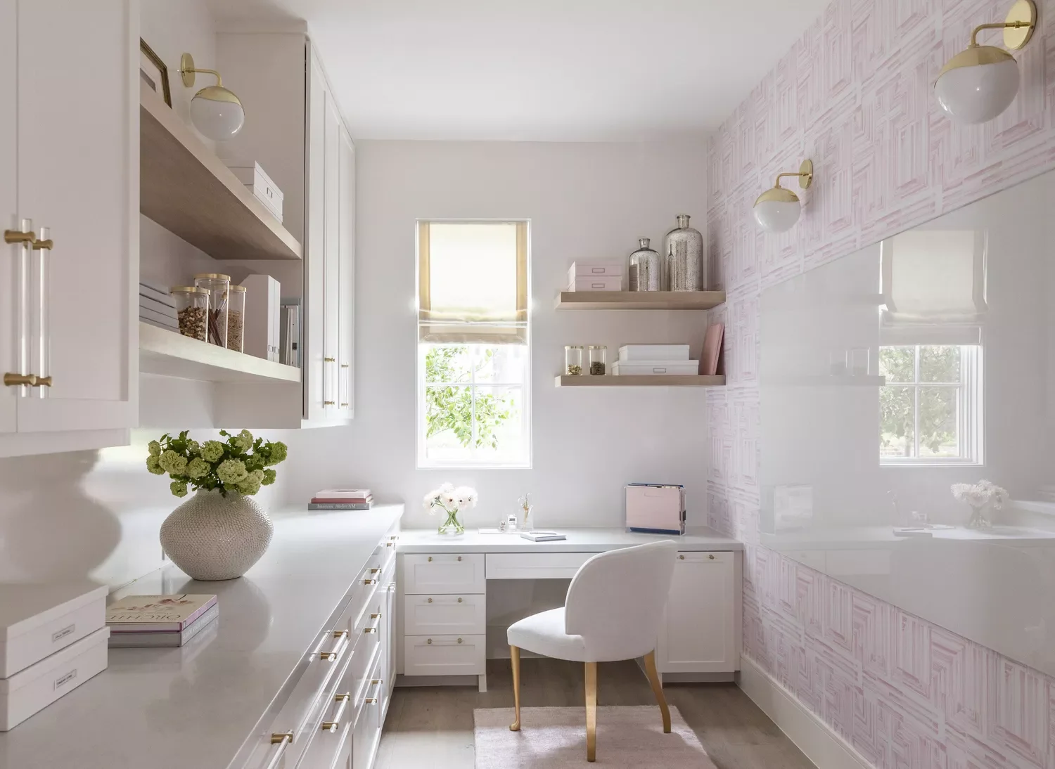 45 Creative Home Office Decorating Ideas That Transform Your Workspace Put Up a Whiteboard