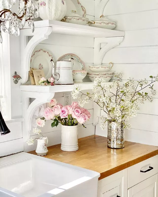 30 Charming Cottagecore Kitchen Design Ideas to Transform Your Space 4 Radiate Charm