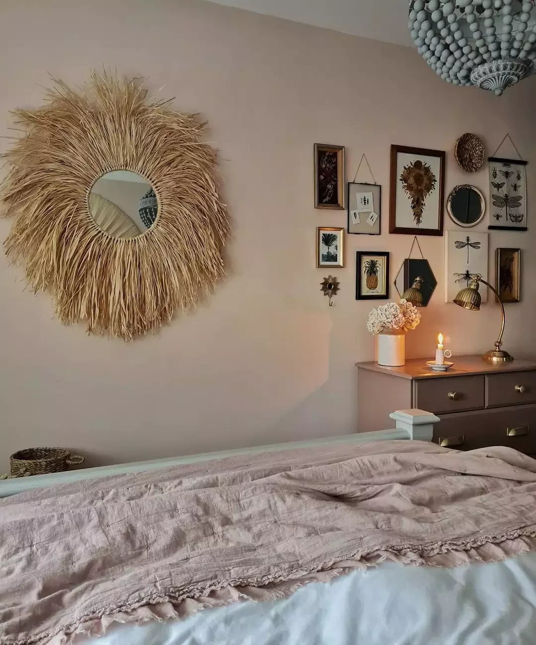 72 Budget-Friendly DIY Home Decor Ideas for Every Skill Level Raffia Mirror