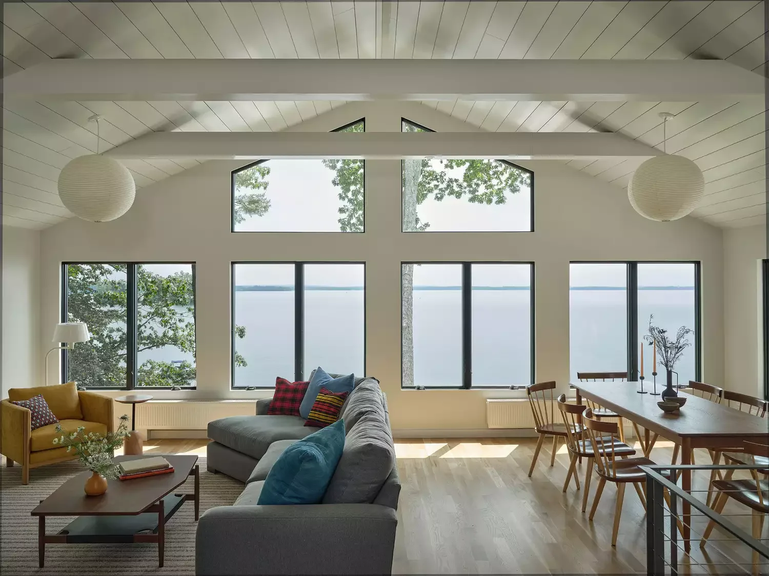 21 Contemporary Window Trim Designs That Transform Your Home 13 Raise the Roof