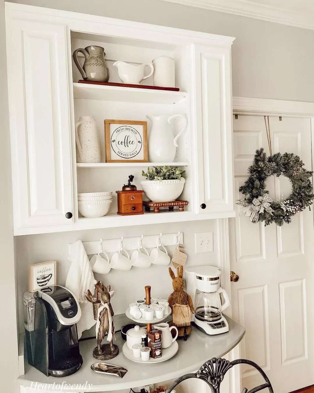 68 Charming Farmhouse Kitchen Ideas That Never Go Out of Style Ready to Host
