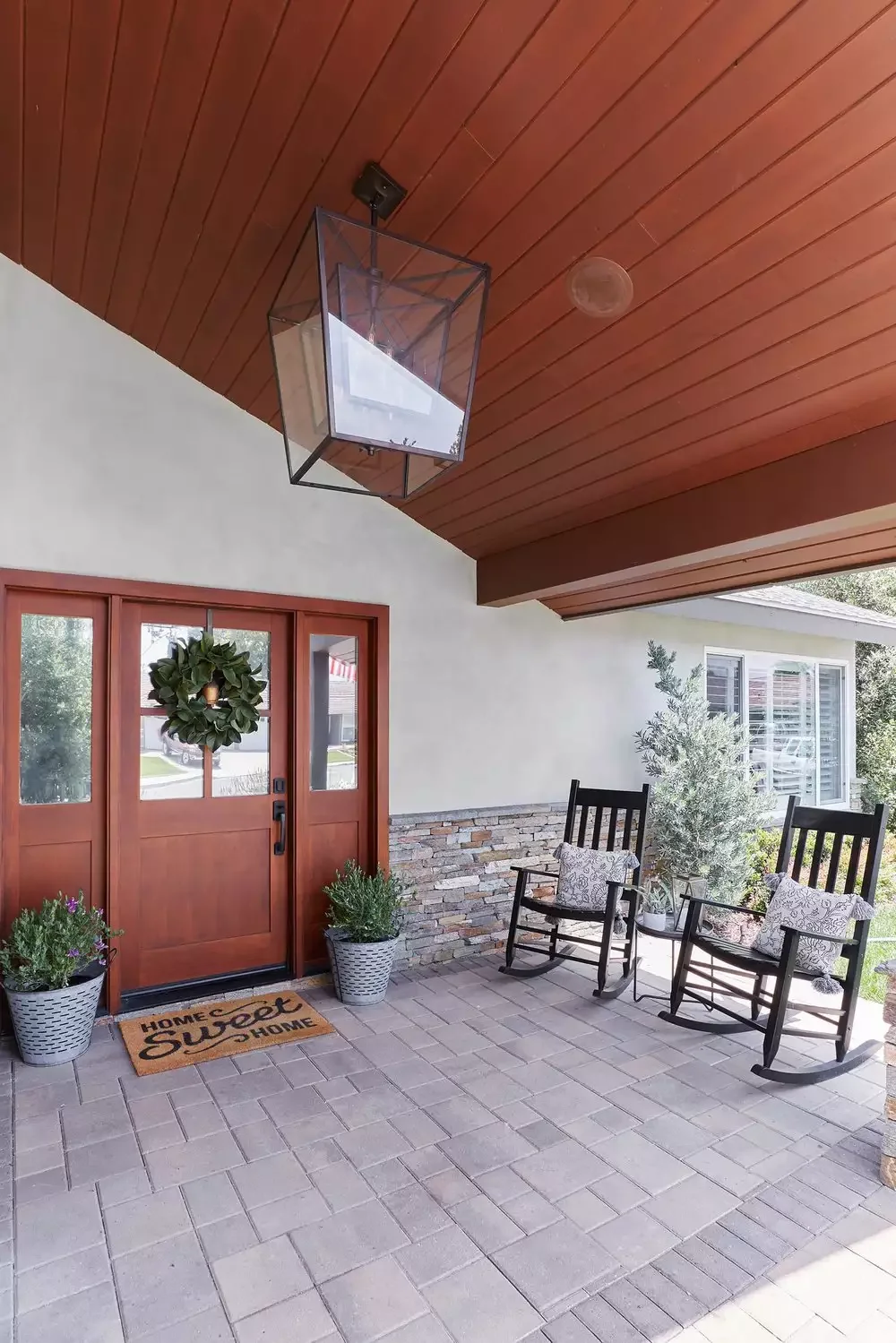 25 Outdoor Seating Ideas That'll Make You Want to Live Outside 22 Rearrange Porch Furniture