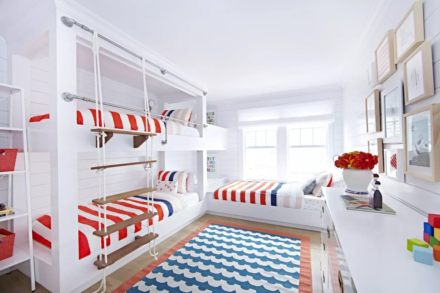 25 Amazing Bunk Room Designs That Work for Every Age 17 Red, White, and Blue