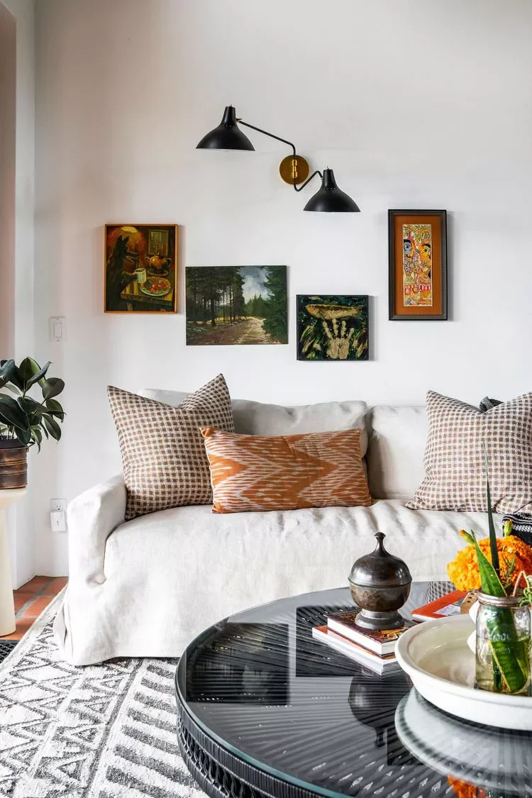 53 Fresh Summer Home Decor Ideas That'll Transform Your Space 49 Refresh a Gallery Wall