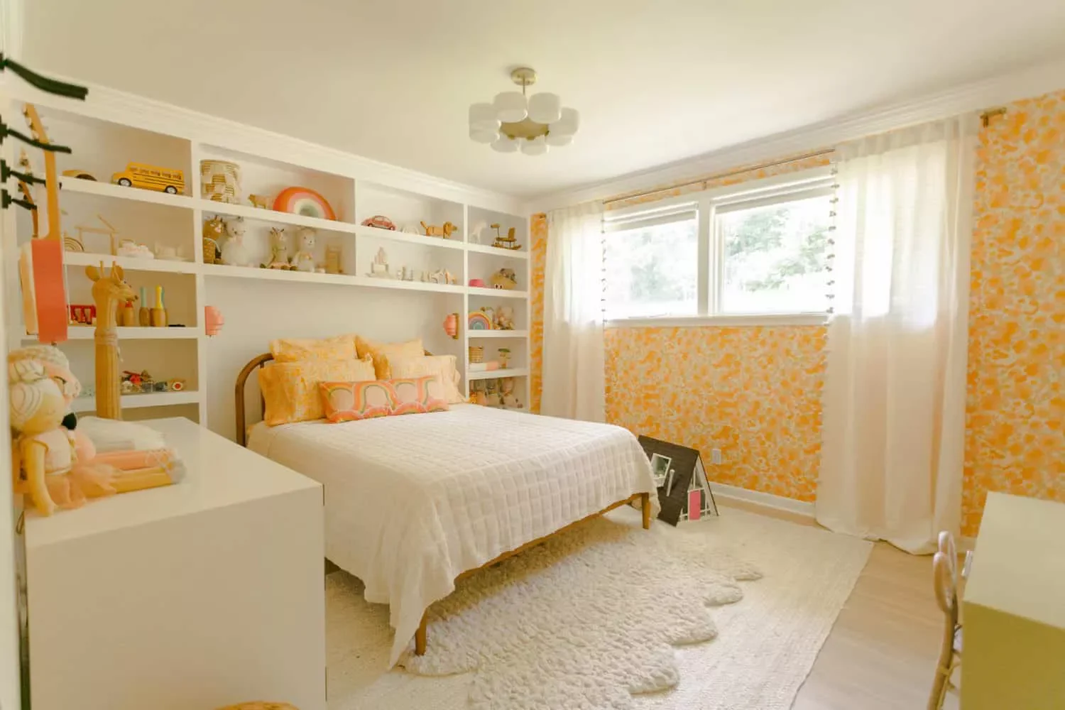 27 Stunning Girls' Bedroom Ideas She'll Absolutely Adore 18 Removable Wallpaper
