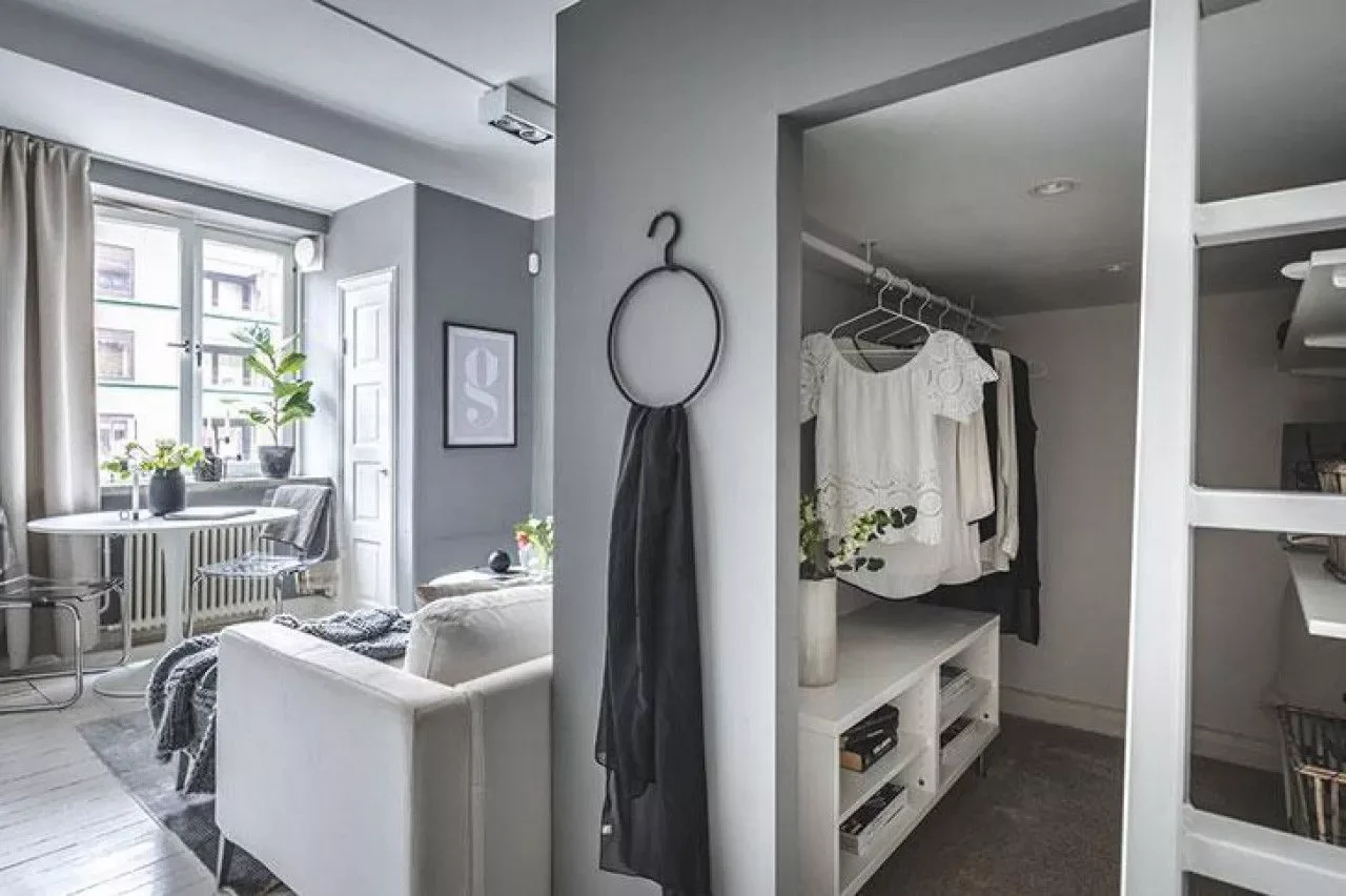 33 Amazing Closet Shelving Ideas That Will Transform Your Storage Space Renter-Friendly Shelving