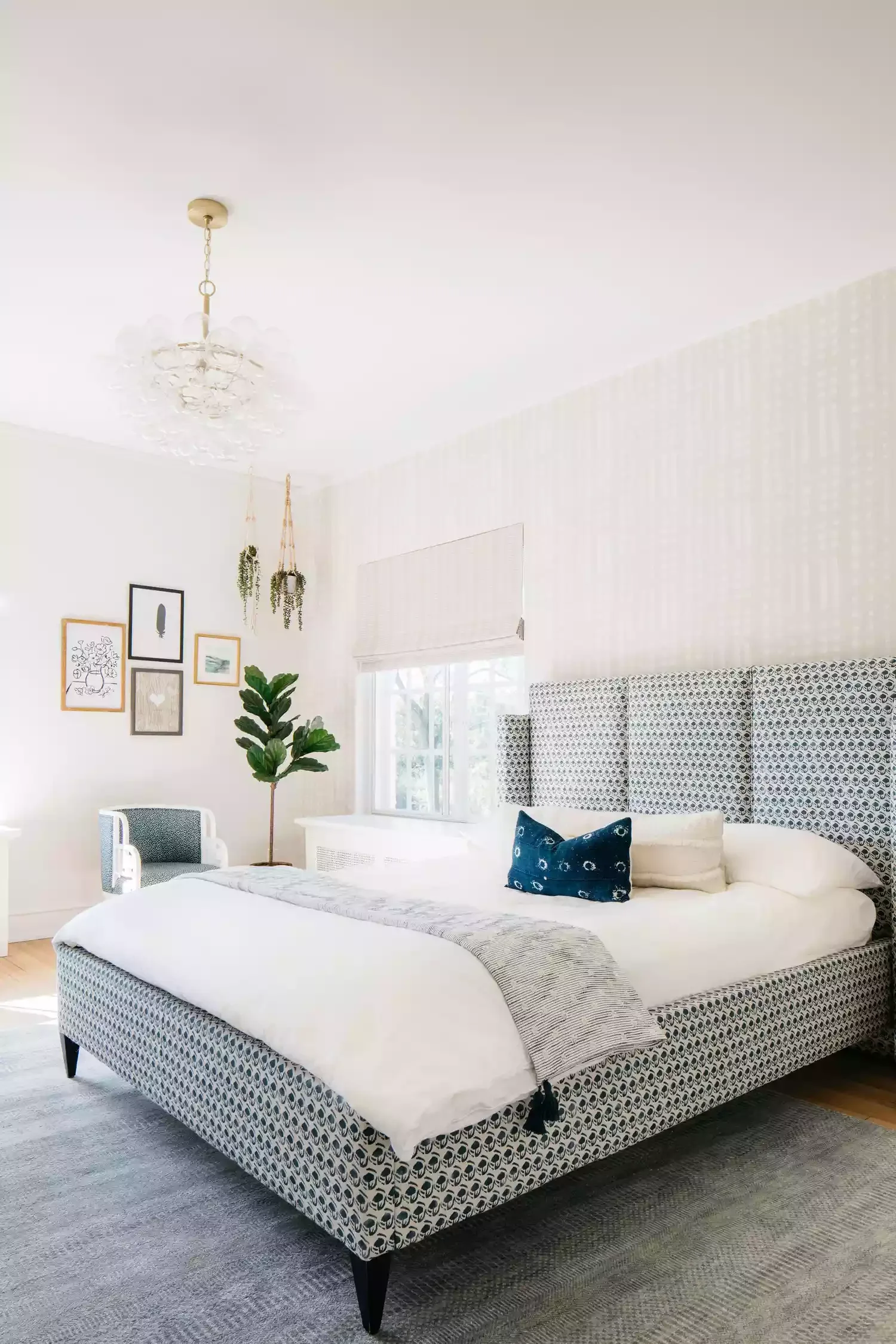 28 Multi-Purpose Office Guest Room Ideas to Create Your Perfect Hybrid Space 21 Repaint Old Furniture