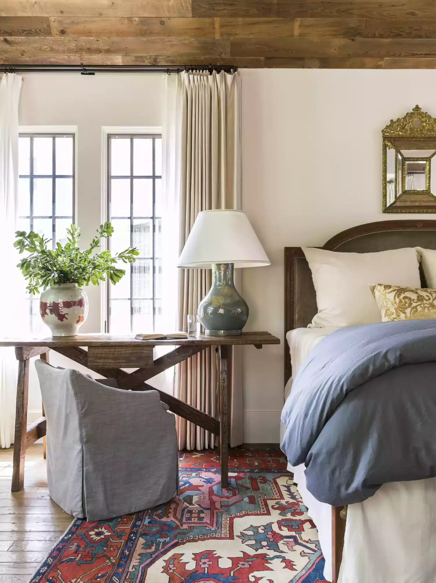 28 Multi-Purpose Office Guest Room Ideas to Create Your Perfect Hybrid Space 11 Repurpose an Antique Table