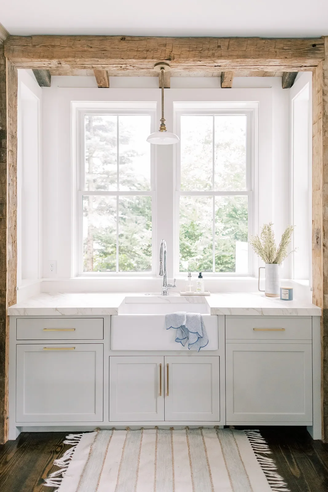 30 Charming Rustic Kitchen Designs That Will Steal Your Heart 23 Respect the Home