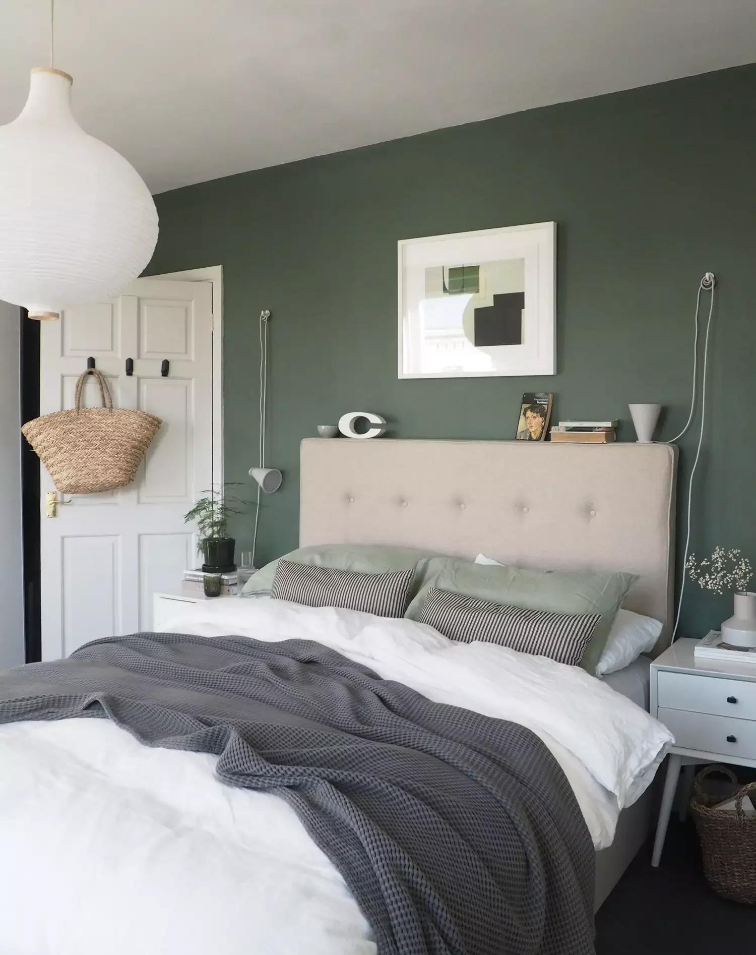 35 Stunning Green Bedroom Ideas That Will Transform Your Space 26 Restorative Green