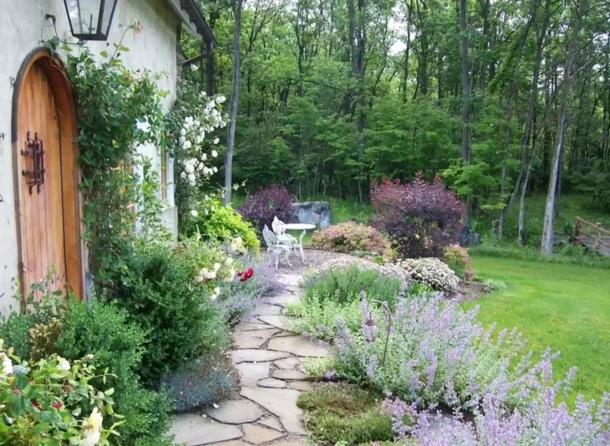 21 Inviting Guest House and Cottage Designs That Welcome Everyone 2 Restored Pennsylvania Farm Estate Retreat