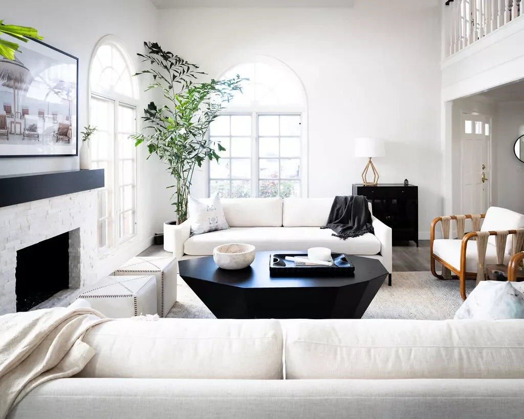 40 Stunning Minimalist Living Room Ideas That Showcase Effortless Style 31 Revisit Traditional Style