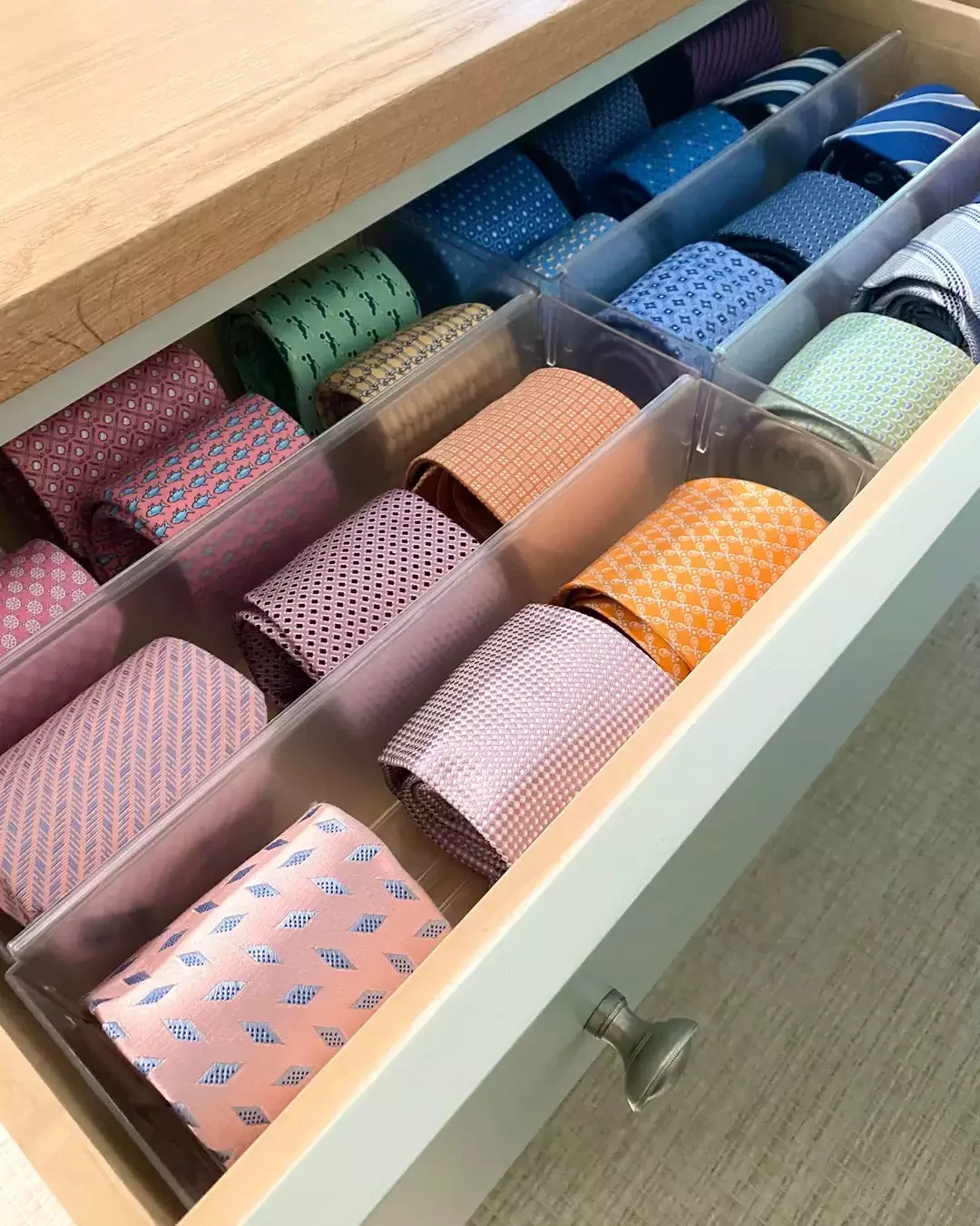36 Brilliant Closet Organization Ideas to Transform Your Space Roll Ties in Closet Drawers