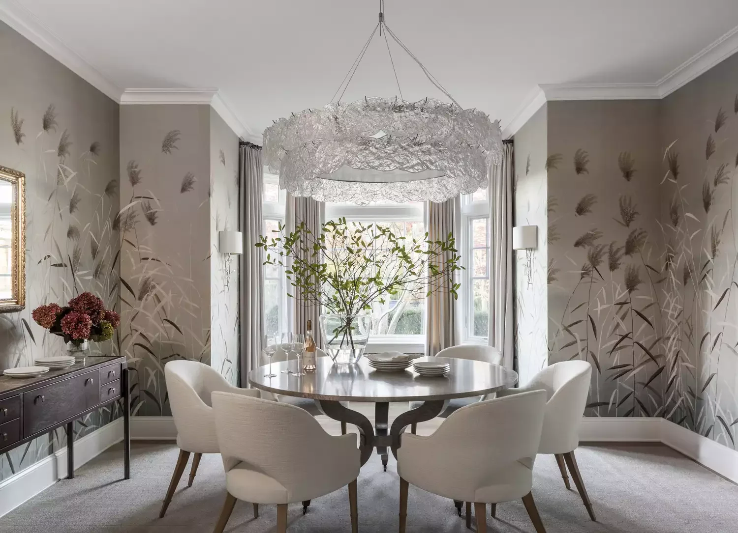 12 Smart Designer Strategies to Make Your Dining Room Look Spacious and Bright Round Table in Square Room