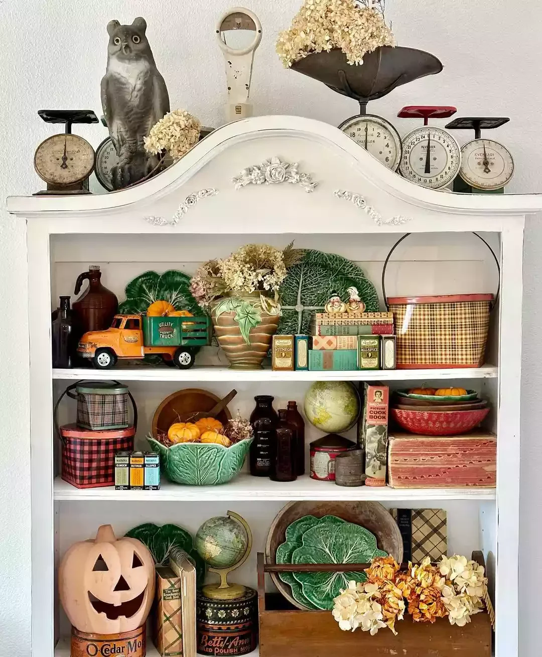 50 Stunning Fall Decorating Ideas That'll Make Your Home Feel Like Autumn Magic 6 Rustic Charm
