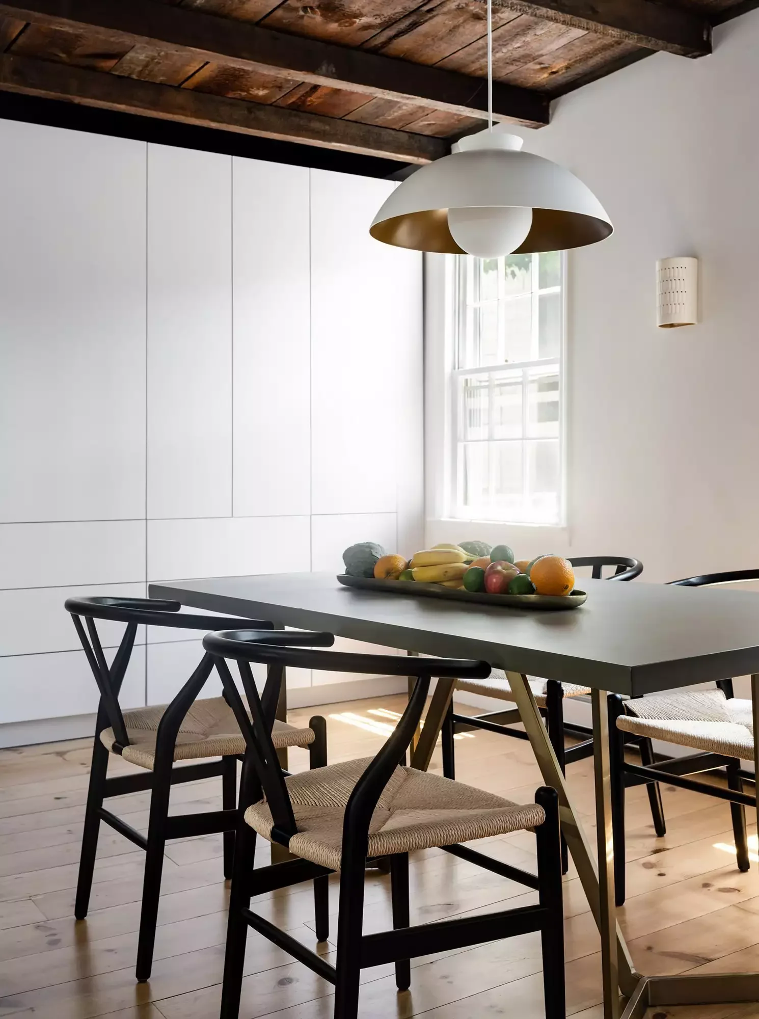 40 Stunning Ceiling Design Ideas to Transform Any Room 21 Rustic Dark Ceiling