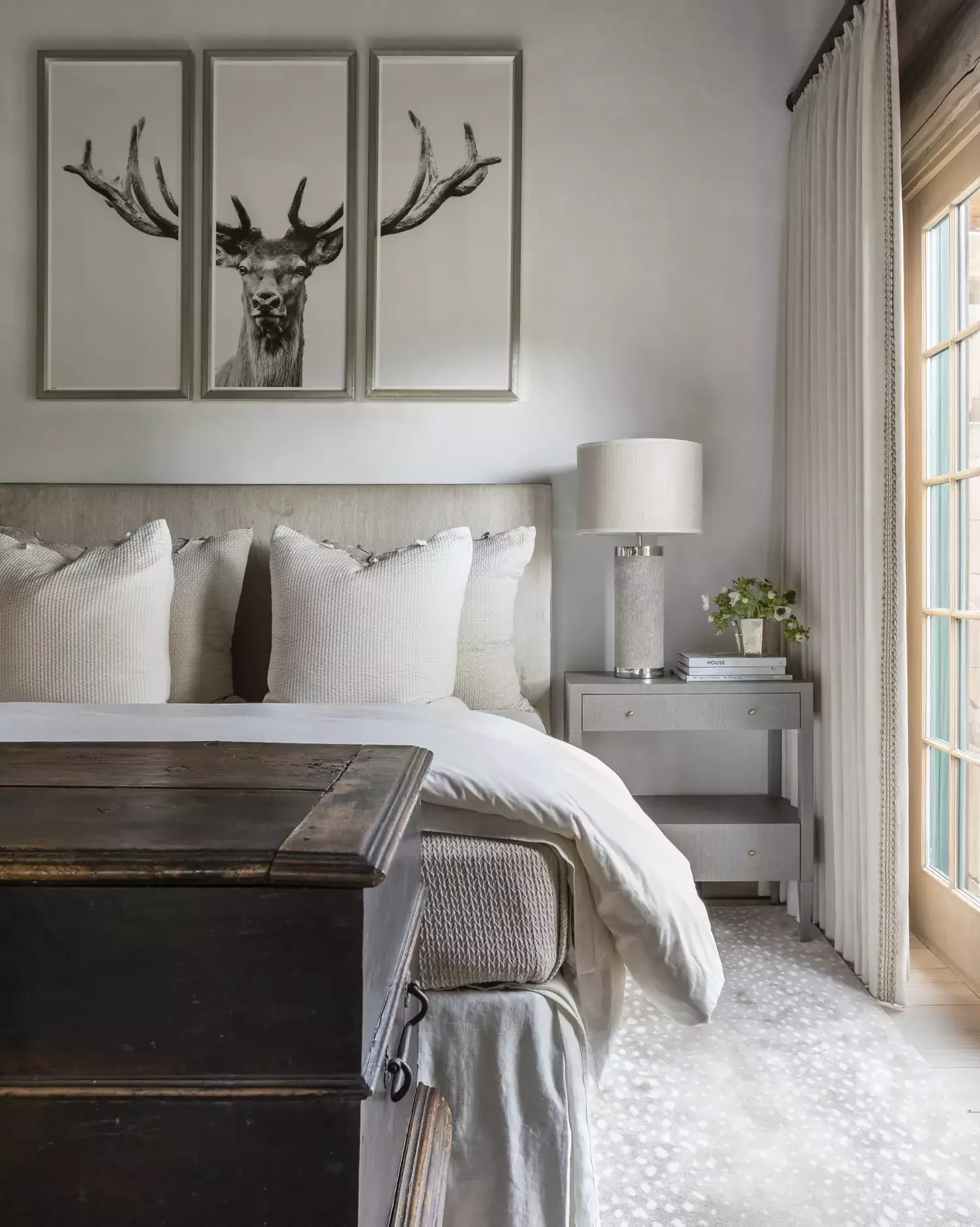 32 Stunning Gray Bedroom Ideas That Will Transform Your Space 11 Rustic Gray Bedroom