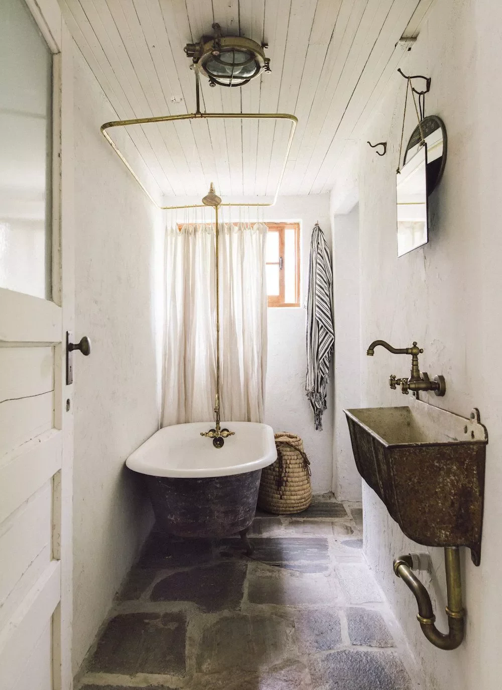 39 Stunning Shiplap Bathroom Design Ideas: From Farmhouse Charm to Modern Elegance 15 Rustic Shiplap Ceiling