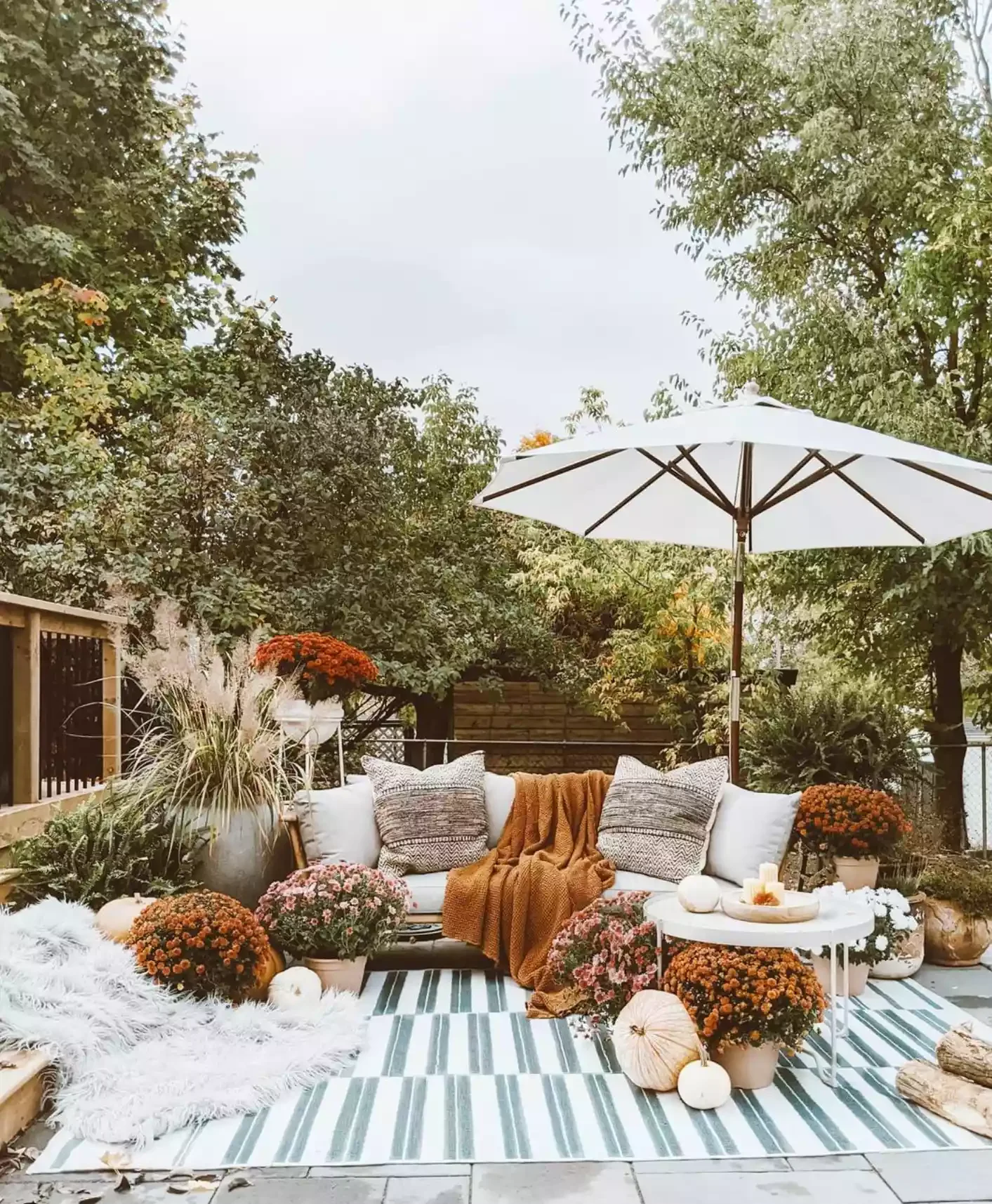 12 Fall Decorating Ideas That Match Your Zodiac Sign Perfectly Sagittarius: Decorate Your Outdoor Space