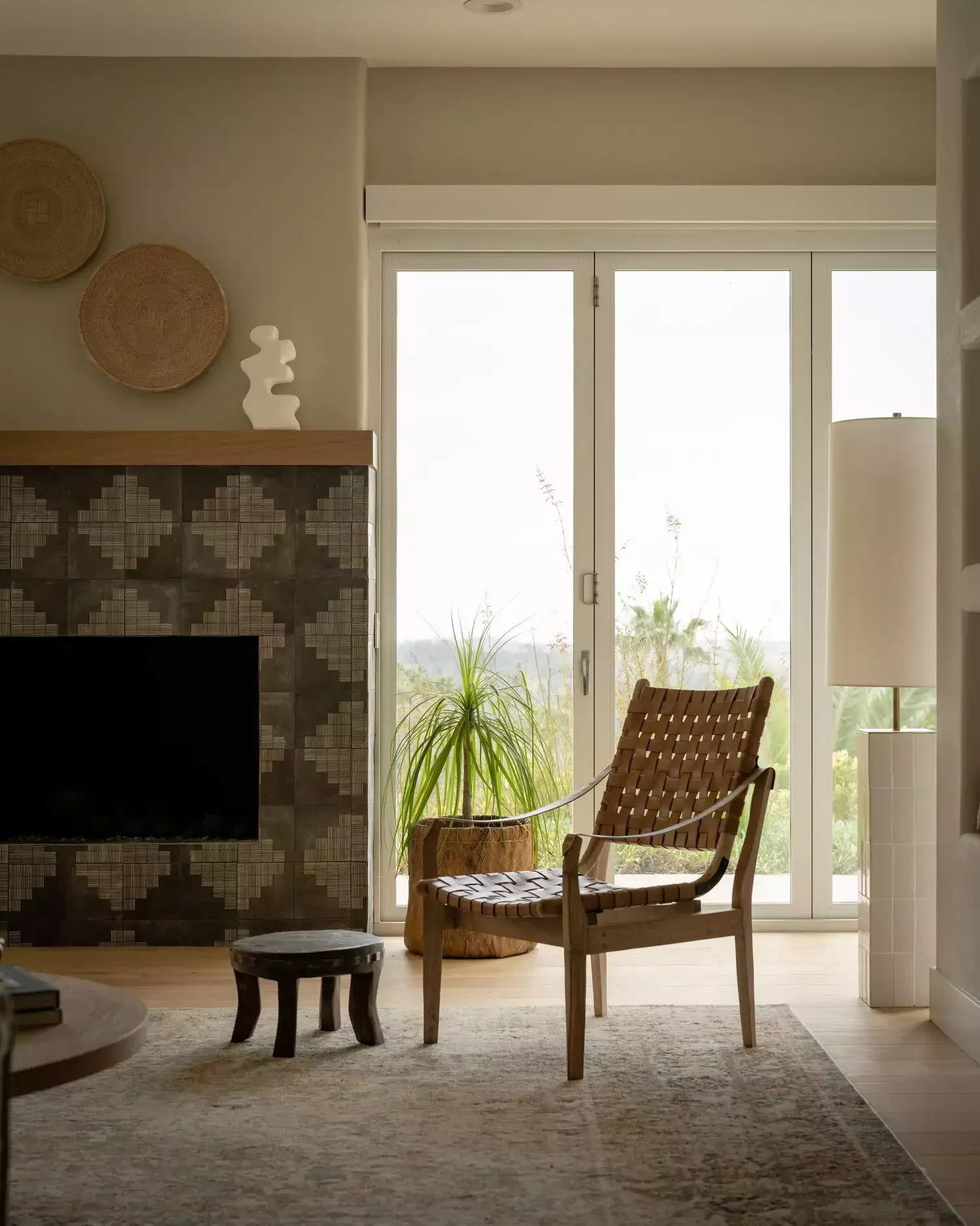 21 Stunning Earth Tone Ideas That'll Transform Your Home Into a Cozy Haven 8 Sand