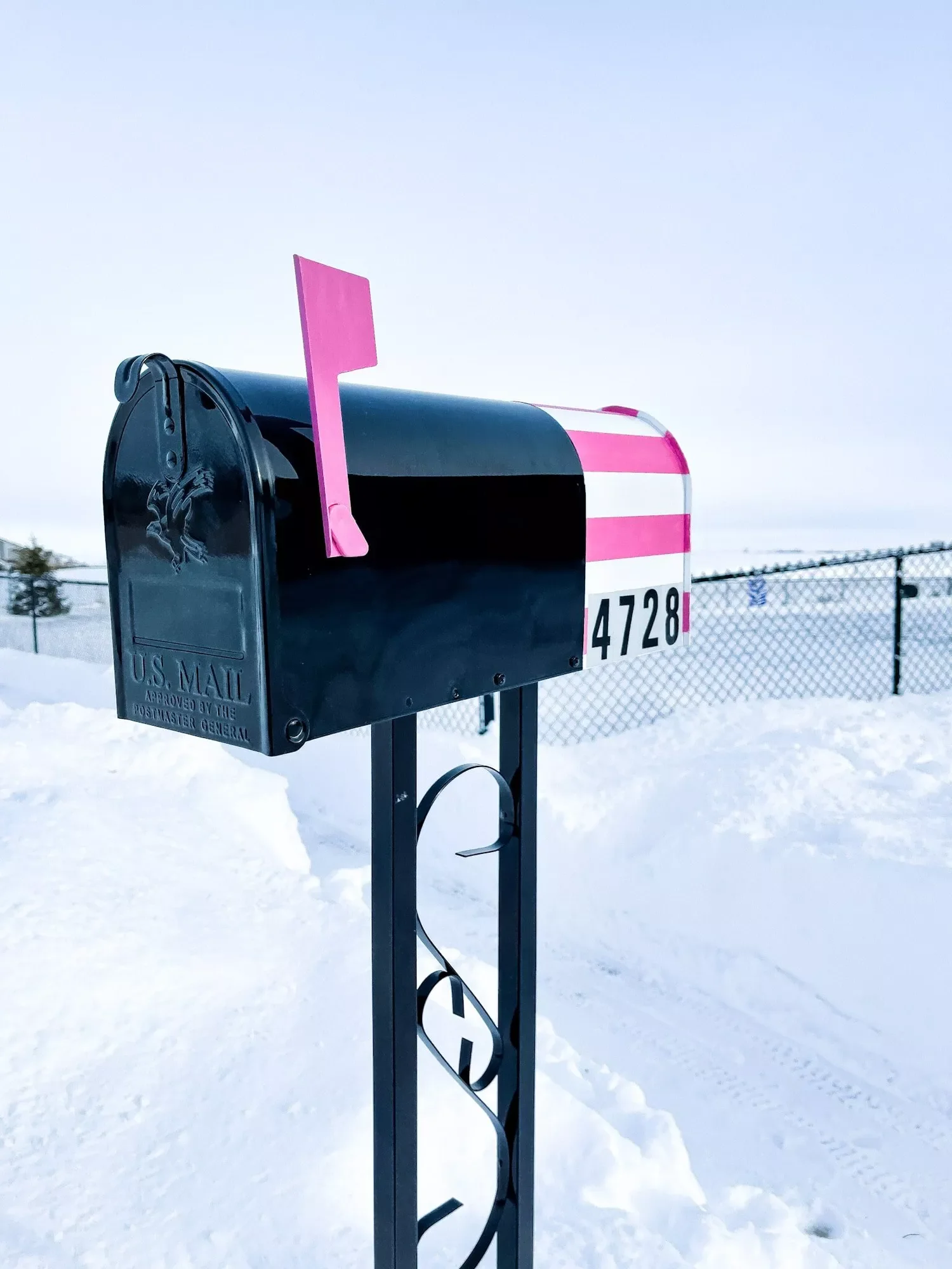 34 Creative Mailbox Ideas to Transform Your Home's Curb Appeal Sassy Stripes