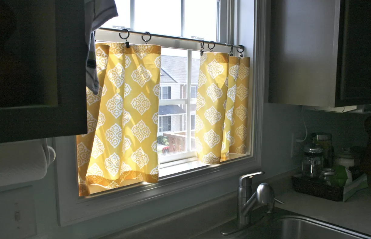 20 Beautiful Kitchen Curtain Ideas That Will Transform Your Space Say Hello to White and Yellow