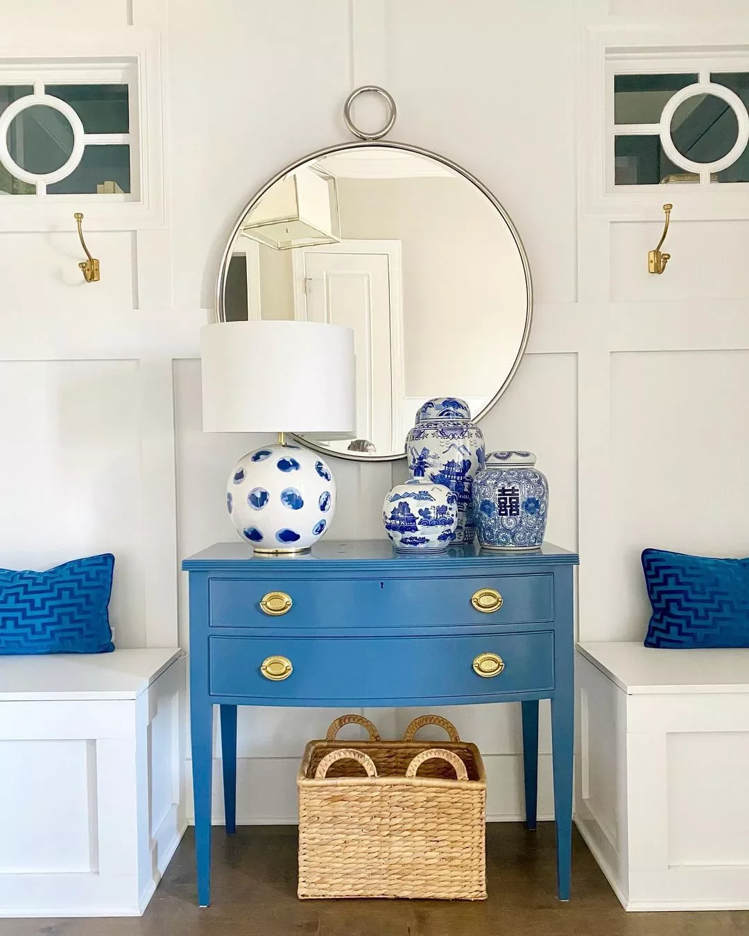 51 Stunning Entryway Mirror Ideas That Will Transform Your Space Say Yes to Board and Batten