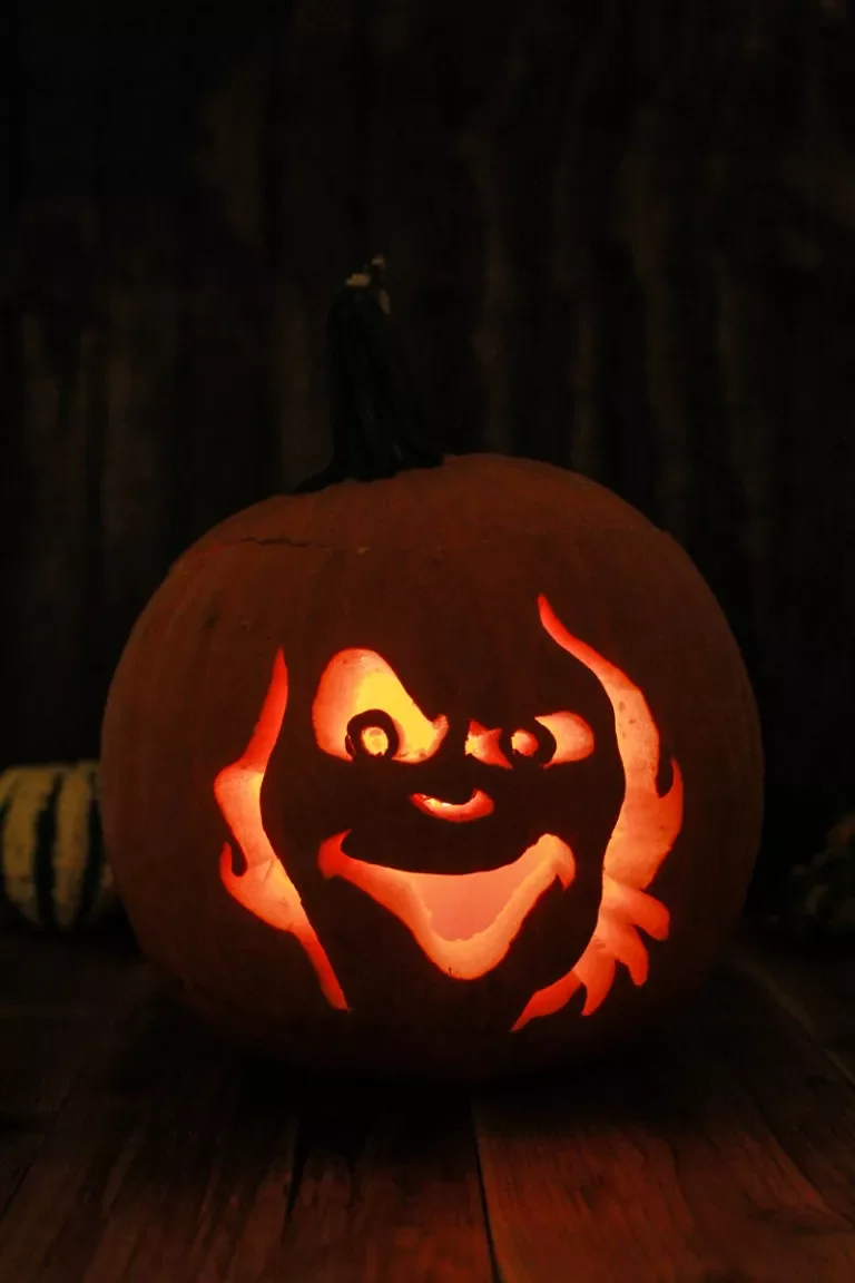 77 Creative Pumpkin Carving Ideas That'll Transform Your Fall Decorating Game 25 Scary Face Pumpkin