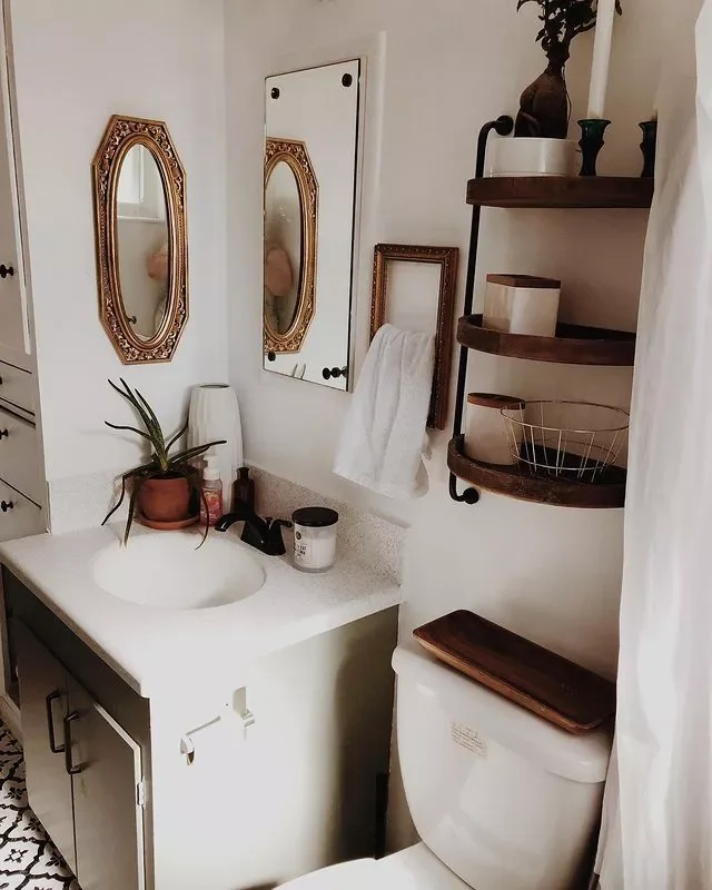20 Stunning Bathroom Art Ideas to Transform Your Space 14 Score a Vintage Mirror or Frame