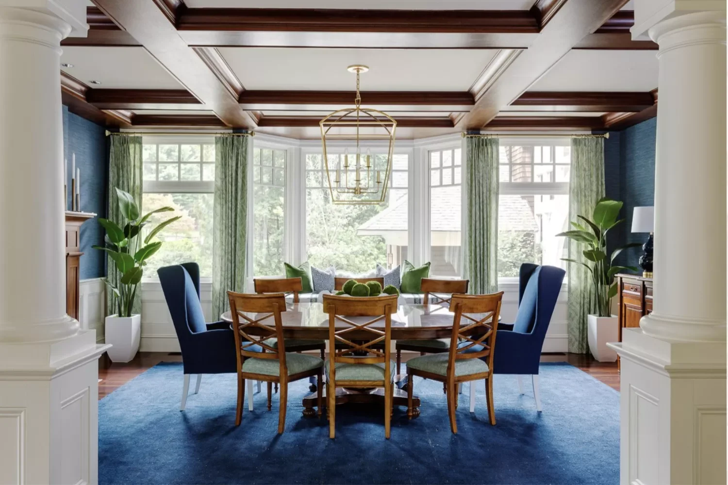32 Stunning Dining Room Wainscoting Ideas That Will Transform Your Space Seaside Wainscoting