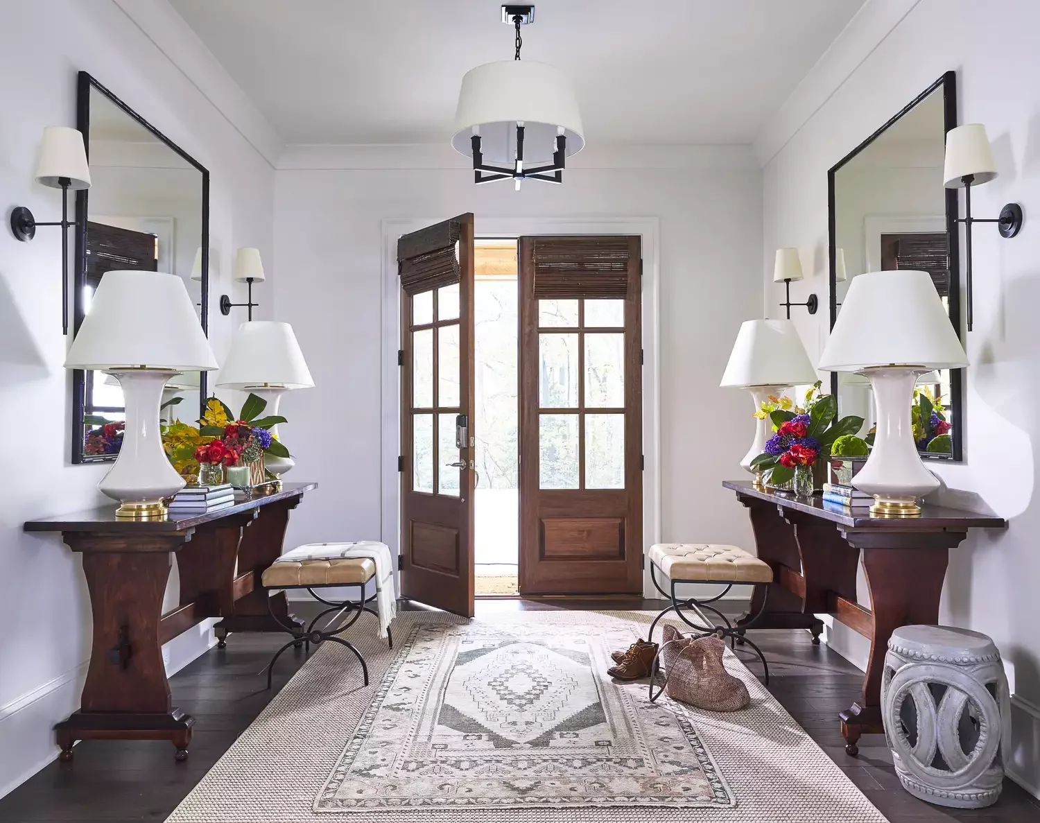 22 Stunning Entryway Wall Ideas That Create an Amazing First Impression 4 See Double