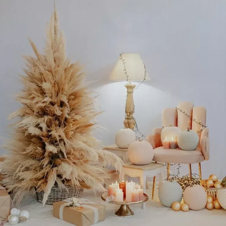 19 Stunning Pampas Grass Christmas Tree Ideas for Your Boho Holiday Style 2 Set It Up for Thanksgiving