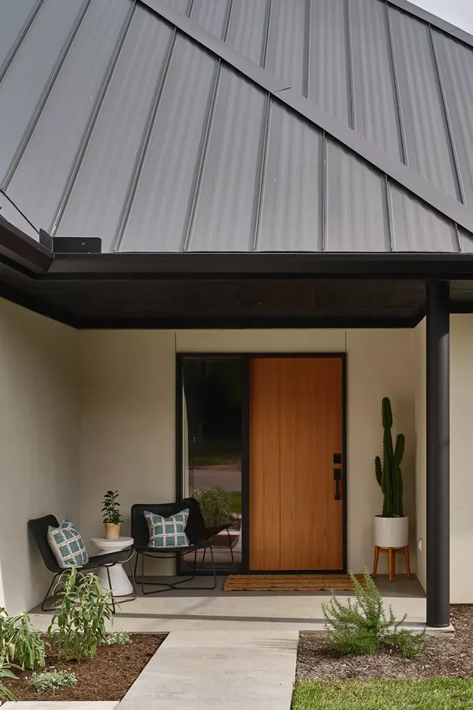 25 Front Patio Ideas That Transform Into an Inviting Haven Set Up a Seating Area