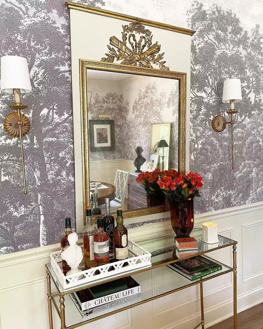 75 Stunning Home Bar Ideas to Transform Your Space Into an Entertainment Haven 70 Set a Tray on a Console