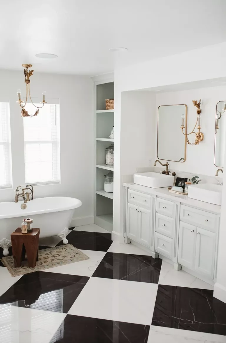22 Stunning Bathtub Design Ideas That Will Transform Your Bathroom 22 Set the Tub on a Classic Checkerboard Floor