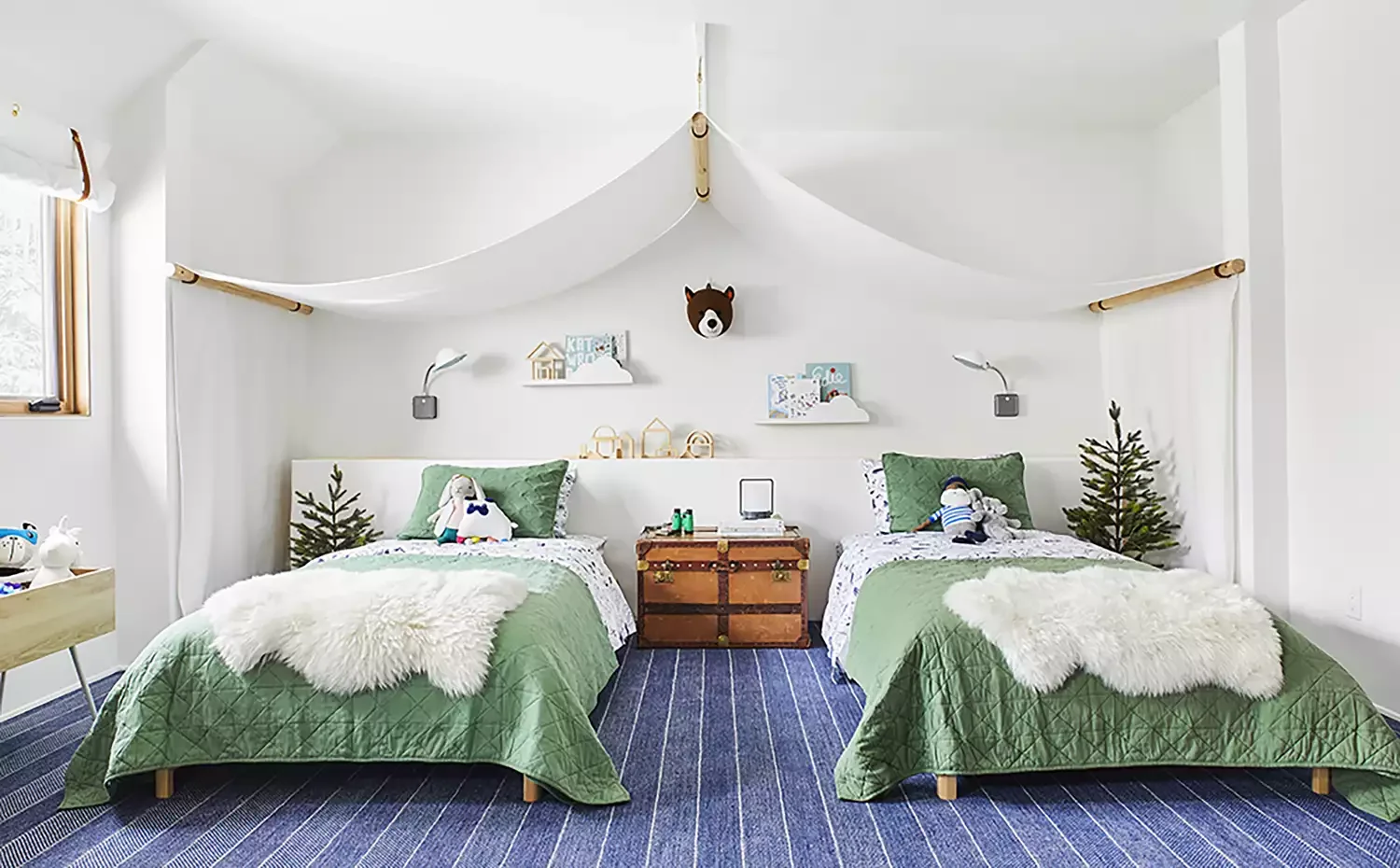 37 Stunning Canopy Bed Ideas to Transform Your Bedroom 12 Shared Canopy Beds