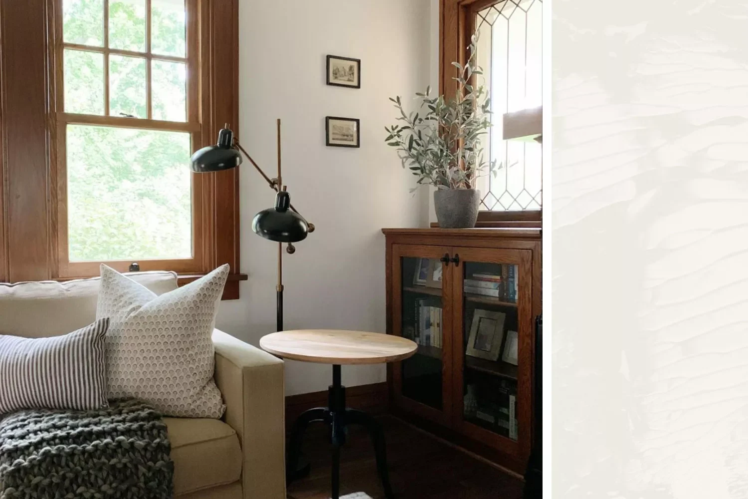 15 Stunning Dark Trim Color Combinations That Transform Your Home 9 Sherwin Williams Alabaster