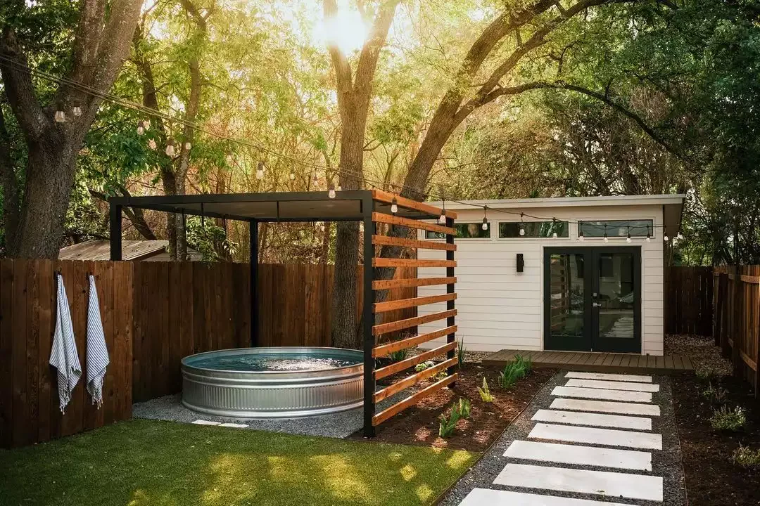 33 Creative Stock Tank Pool Ideas to Transform Your Backyard 24 Shield From the Sun