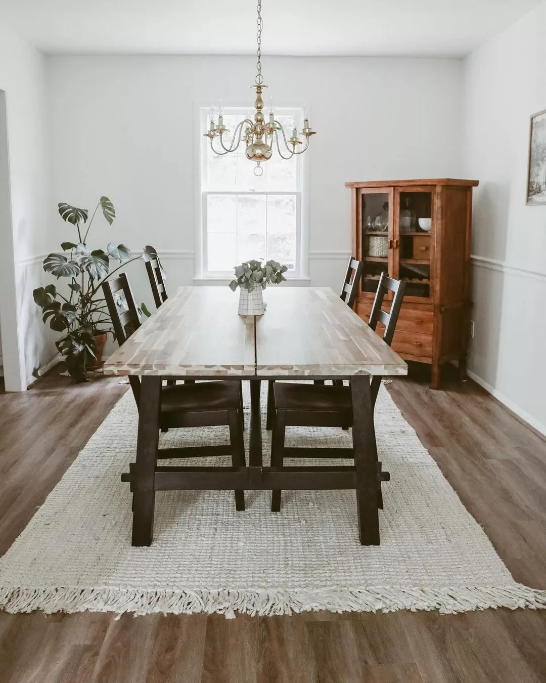 43 Stunning Dining Table Centerpiece Ideas to Transform Your Space Year-Round 15 Short Vase With Eucalyptus