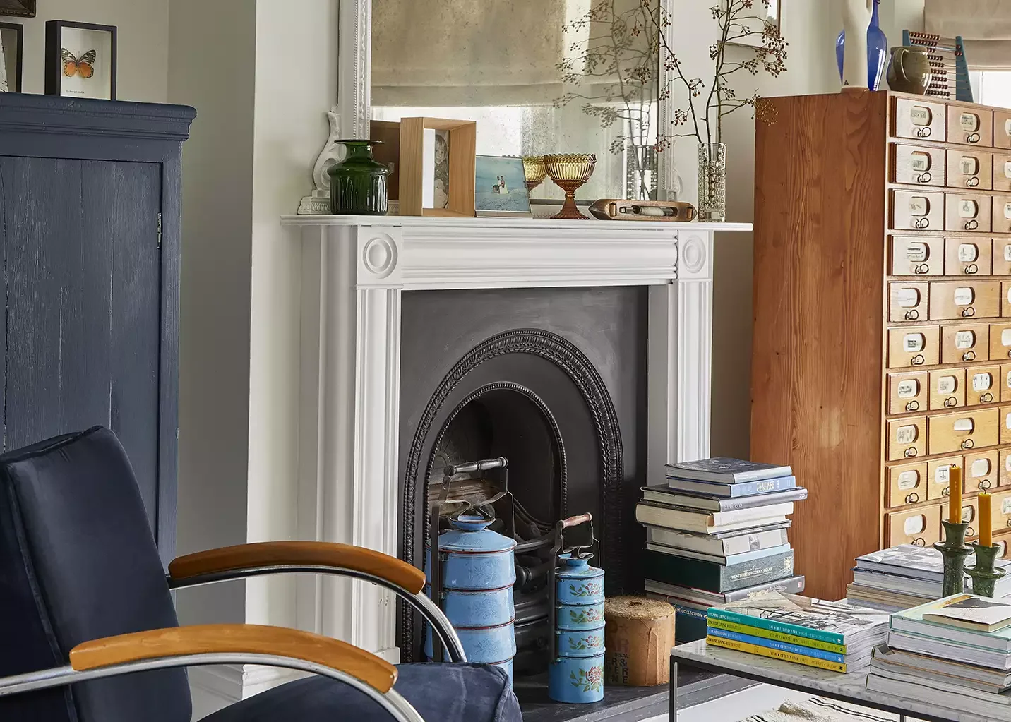 20 Stunning Fireplace Hearth Ideas That'll Transform Your Living Space 3 Show Off Vintage Finds