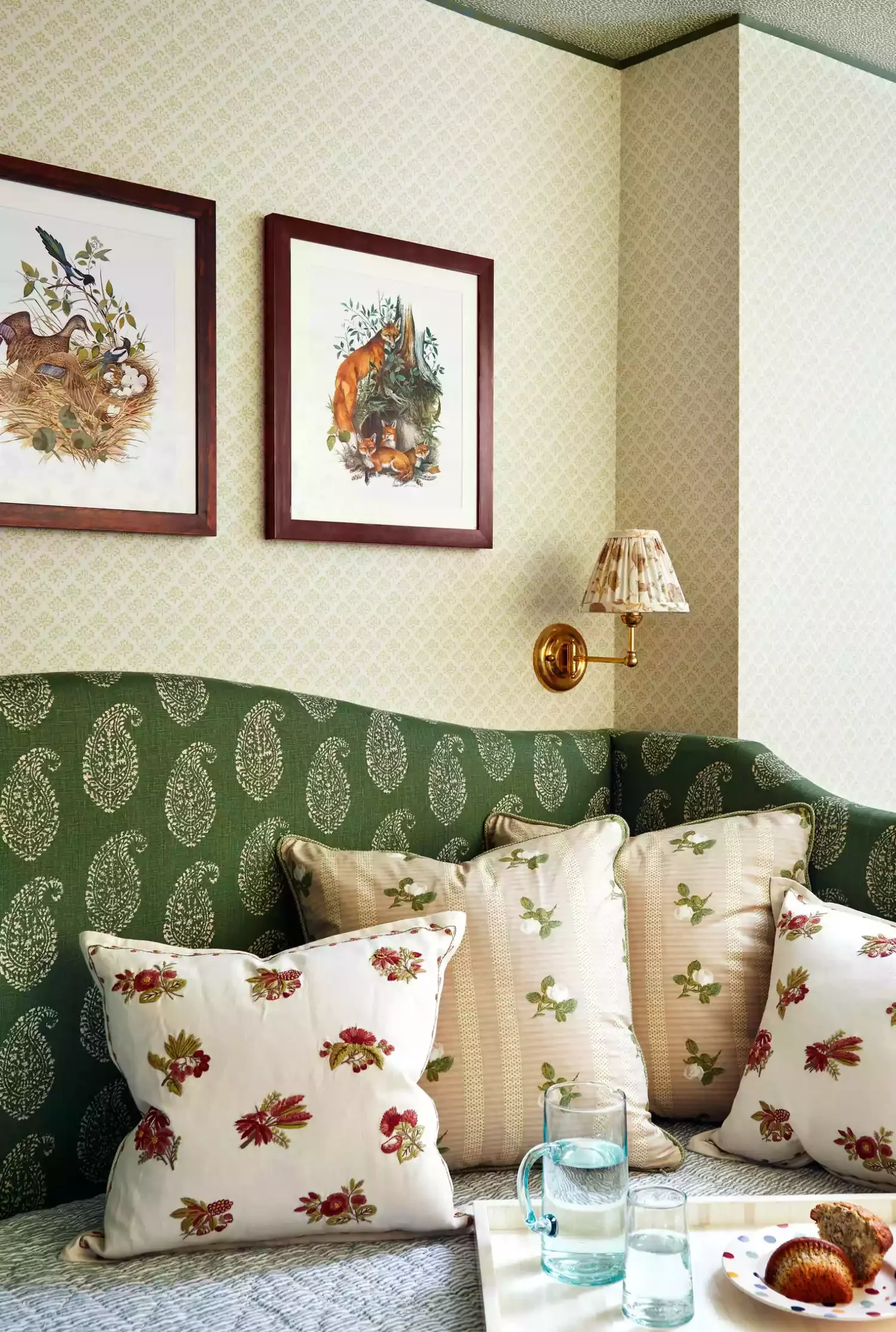 28 Timeless Preppy Home Decor Ideas That Transform Every Space 19 Show off That Paisley