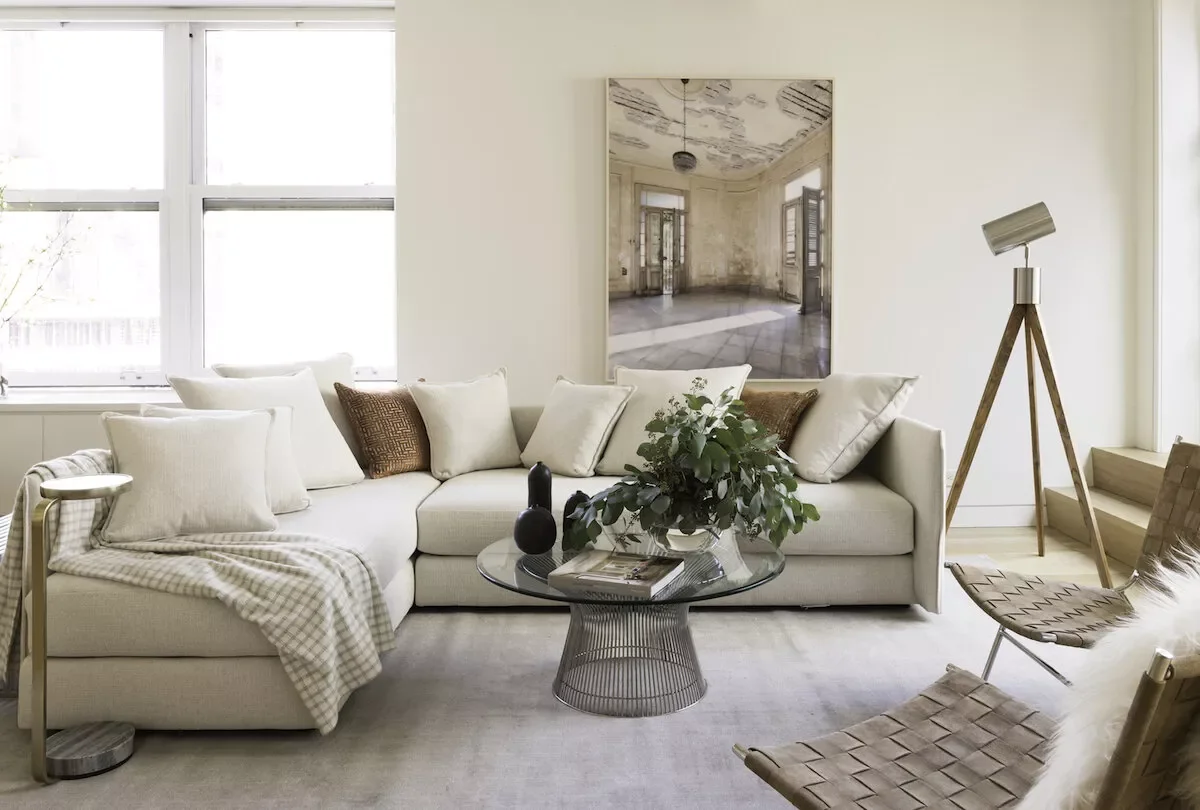 35 Spacious Living Room Ideas That Will Transform Your Large Space 16 Showcase Large Artwork