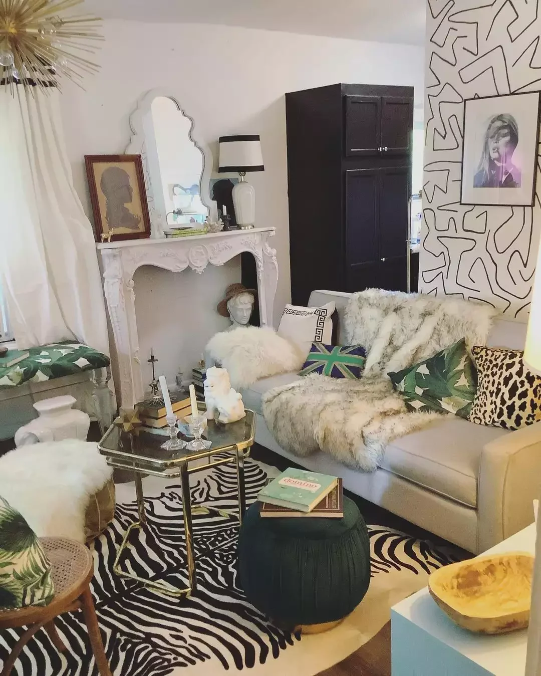 25 Creative Faux Fireplace Ideas to Transform Any Room 21 Showcase a Face