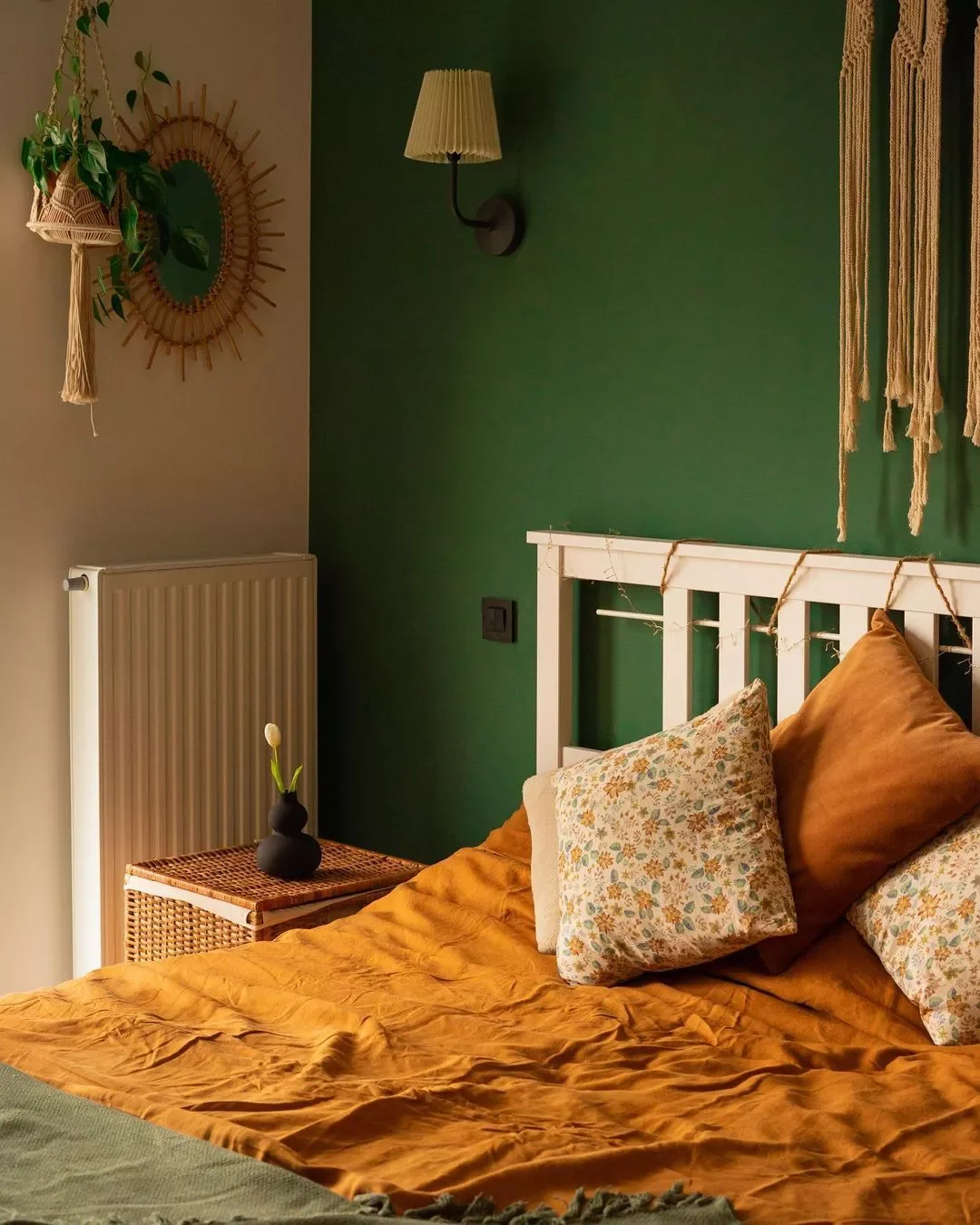 25 Bedroom Accent Wall Ideas That Completely Transform Showcase a Favorite Color