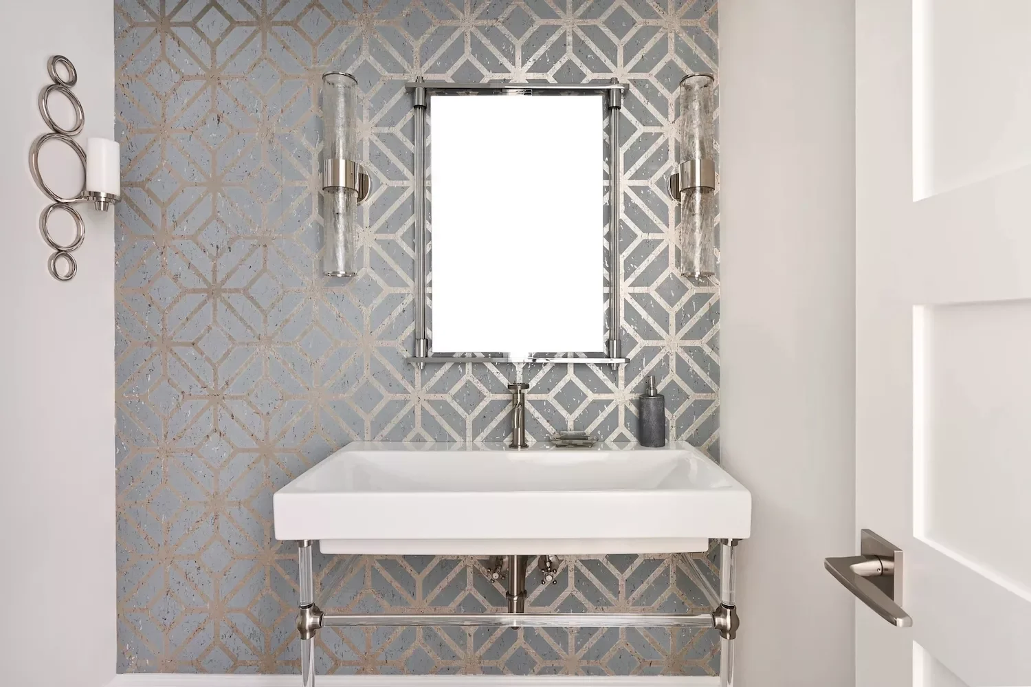 39 Stunning Bathroom Wallpaper Ideas That Will Transform Your Space 5 Silver-Toned Wallpaper