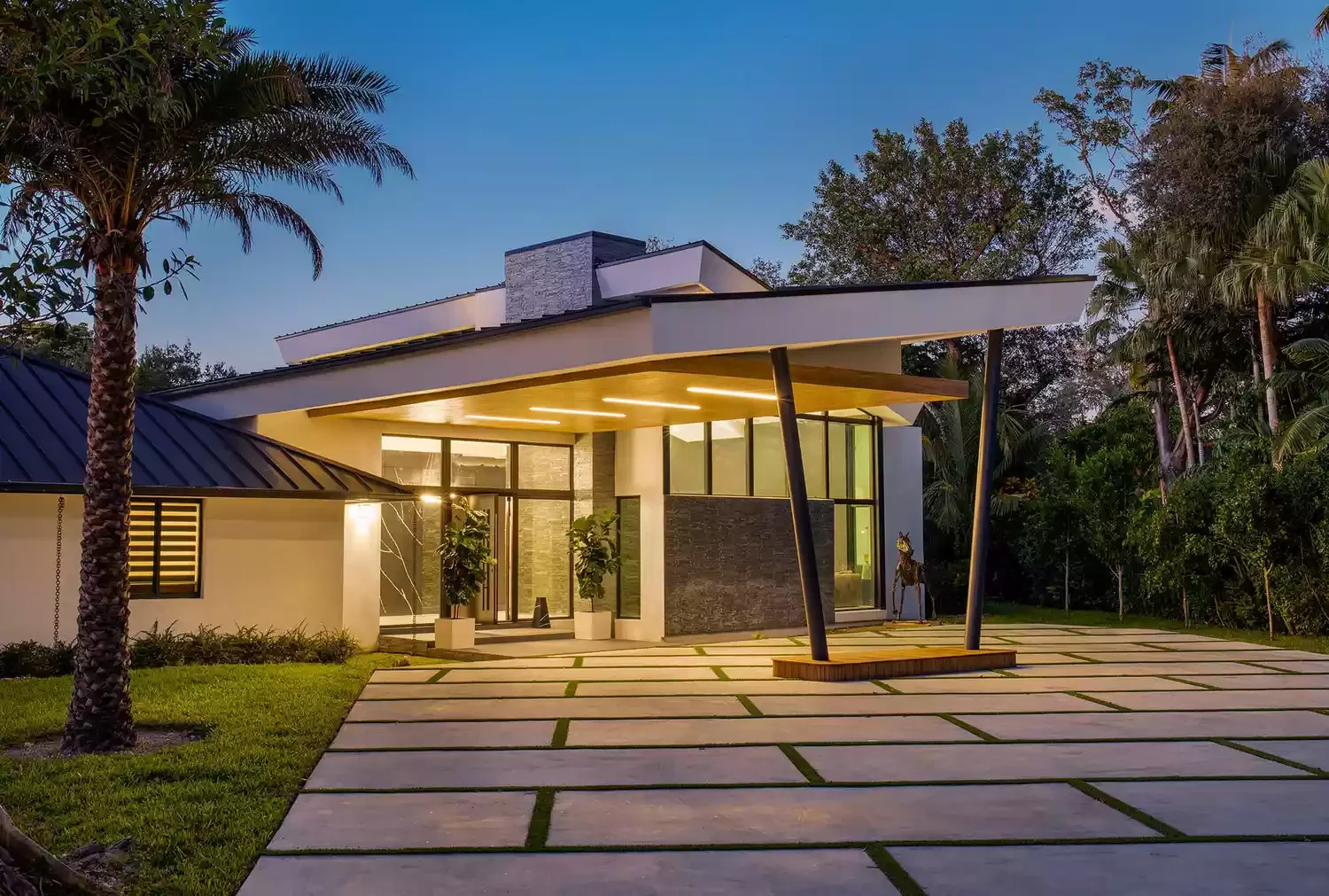 10 Stunning Concrete Paver Walkway Ideas That Transform Your Home's Curb Appeal Simple Modern Concrete Walkway