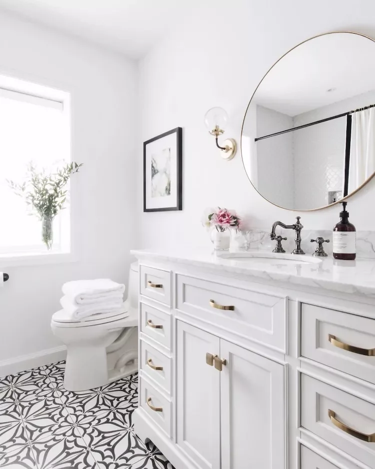 45 Sophisticated Bathroom Designs That Transform Your Home Into a Luxury Retreat 10 Simply Elegant