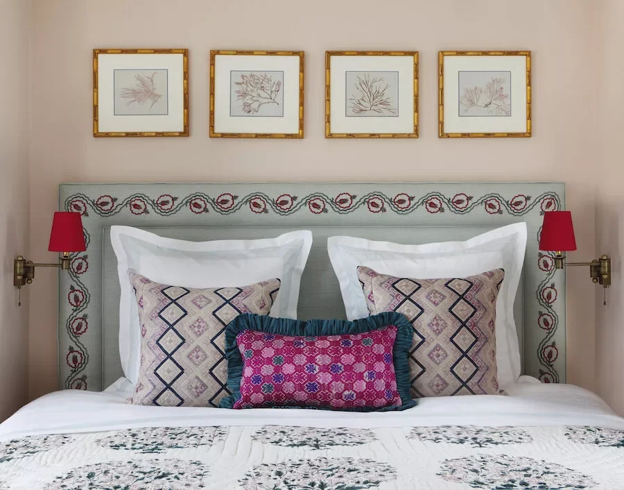 66 Creative Ways to Transform the Wall Above Your Bed Into a Stunning Focal Point Single Row of Illustrations